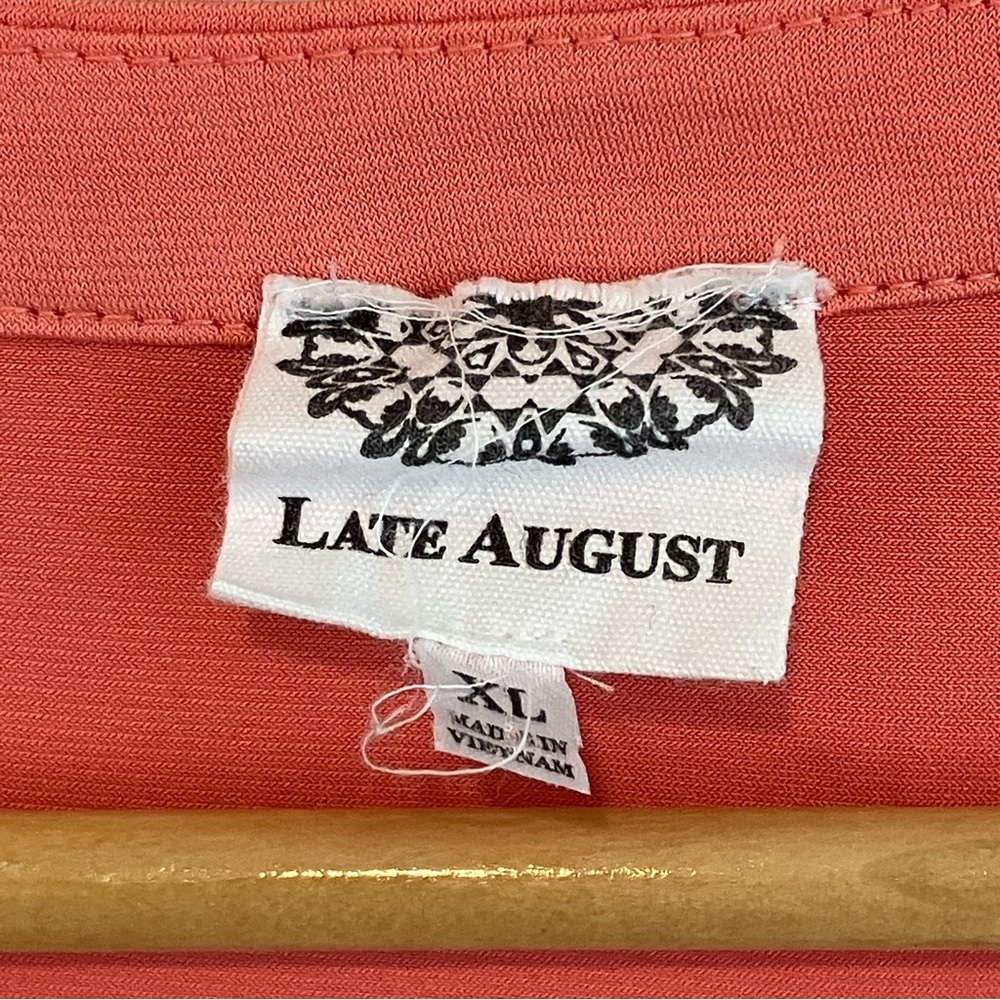Women's Sleeveless Coral Top - Picture 6 of 6